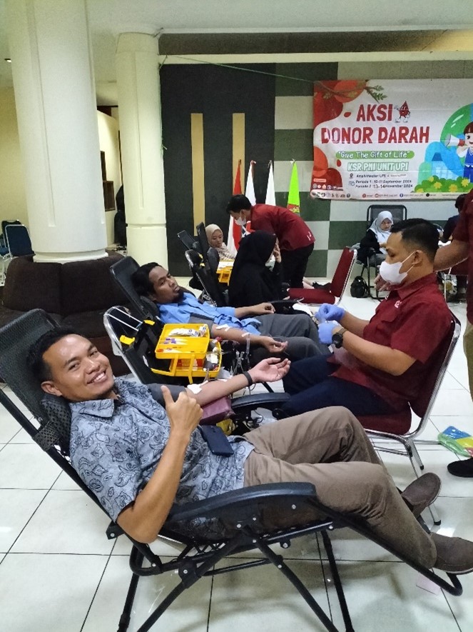BPI UPI Support Aksi KSR PMI UPI Hasilkan 268 Labu Darah