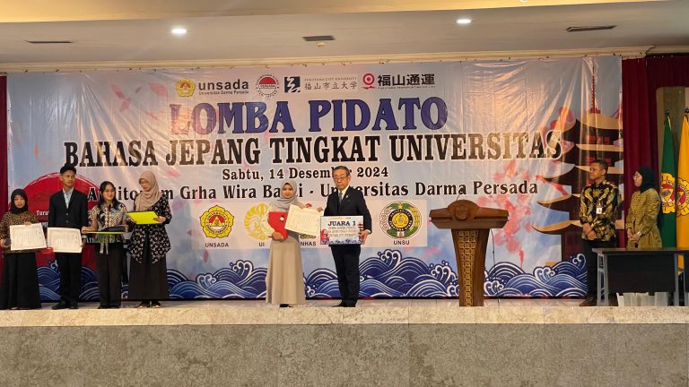 Riani Anggraeni Mahasiswa UPI Raih Juara 1 dalam Lomba Pidato Bahasa Jepang Tingkat Nasional