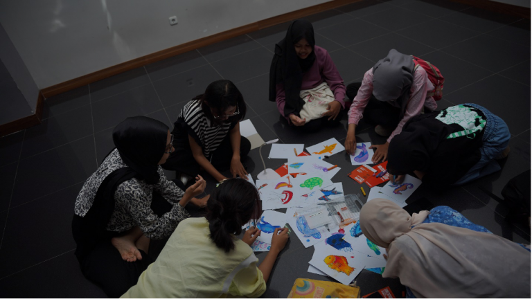 Mahasiswa Studio Animasi FTV UPI membangun Kesadaran Kolektif tentang Ekosistem Laut melalui karya intermedia Animasi di Cinefuture 2024