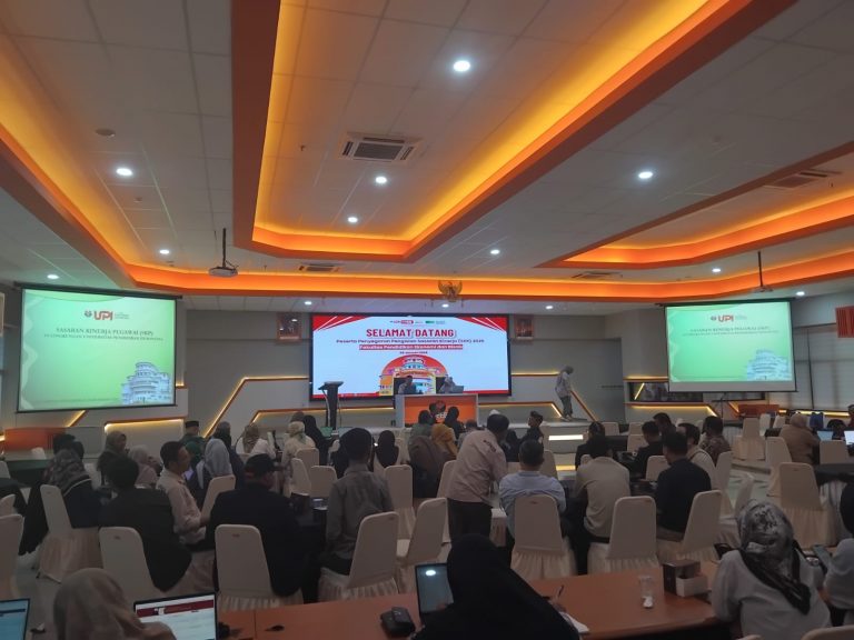 FPEB Selenggarakan Workshop Penyusunan SKP 2025, Prof Ratih Hurriyati Dukung Penuh Karir Dosen dan Tenaga Kependidikan