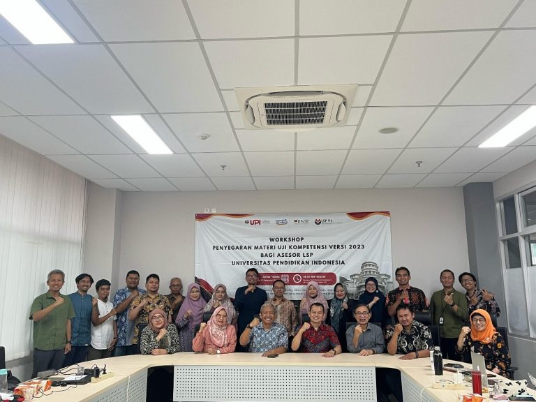 Workshop Upgrading Penyusunan Materi Uji Kompetensi (MUK) Versi 2023 BNSP LSP P1 Universitas Pendidikan Indonesia