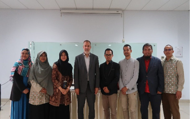 Tingkatkan Mutu Pembelajaran, Prodi Ilmu Ekonomi dan Keuangan Islam FPEB UPI Selenggarakan International Workshop Curriculum 