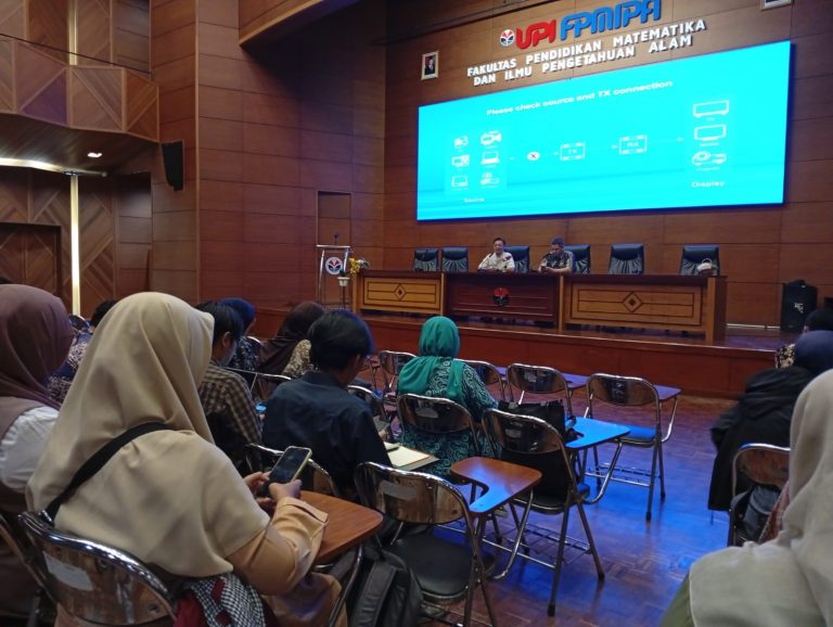 Kantor Jurnal dan Publikasi (KJP) UPI Gelar Pelatihan dan Pendampingan Akreditasi Jurnal bagi FIP, FPIPS, FPBS, dan FPMIPA di Kampus Bumi Siliwangi untuk Tingkatkan Peringkat SINTA dan WCU UPI