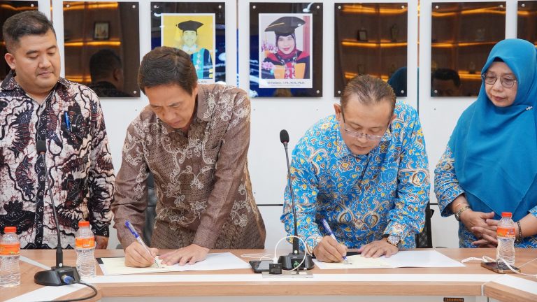 FPMIPA UPI Tandatangani Perjanjian Kerja Sama dengan Sekolah Pascasarjana UNS