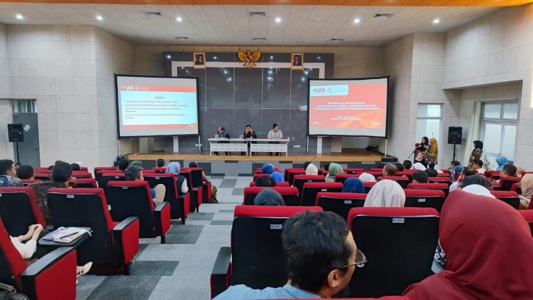 Kantor Jurnal Publikasi (KJP) Dorong Reputasi Akademik Jurnal UPI di SINTA, UPI berikan 223 Pengelola Jurnal Terima Penghargaan dan Tegaskan Komitmen Jurnal Bereputasi