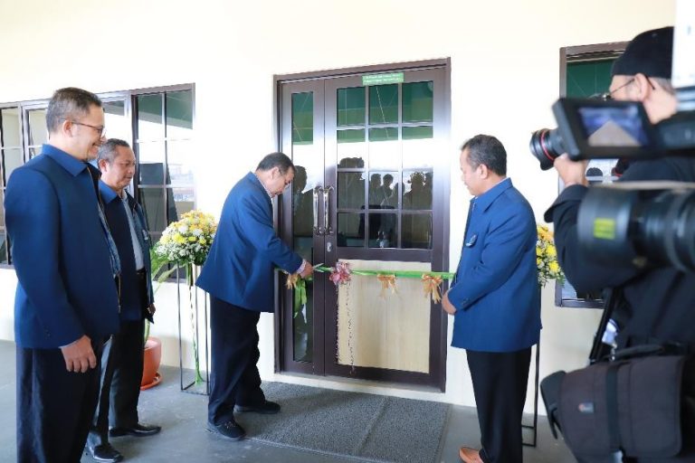 UPI Resmikan Dua Pusat Kajian Baru dalam Peringatan Hari Pendidikan Nasional 2025