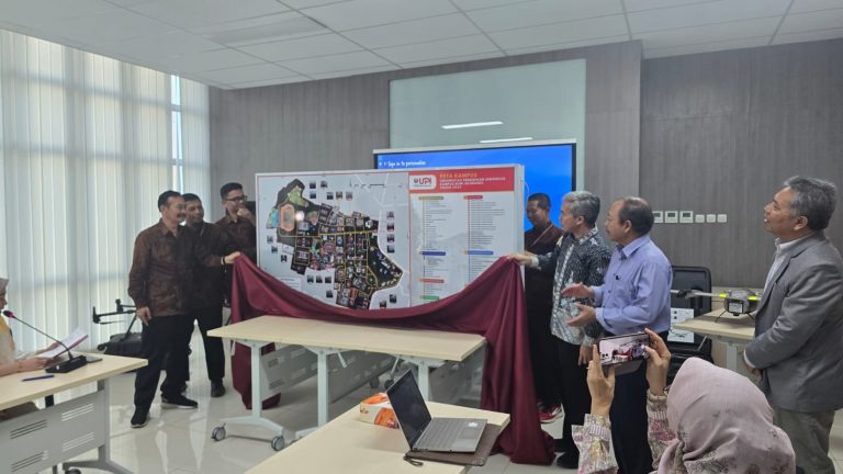 UPI Terima Hasil Peta Udara Resolusi Tinggi dan Model 3D untuk Perencanaan Kampus Modern