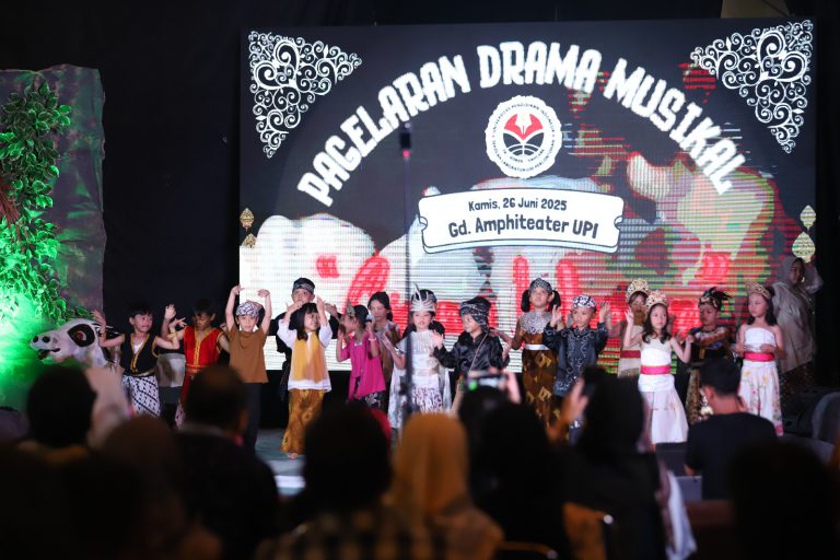 Anak-anak PAUD/TK LABSCHOOL UPI Pentaskan Drama Musikal “Ciung Wanara” Penuh Pesan Moral