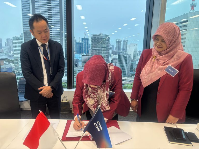 UPI dan Camglobal Inc. Tandatangani MoU tentang Kerjasama dalam Perekrutan Sumber Daya Manusia Tingkat Tinggi dan Penyesuaian Pekerjaan