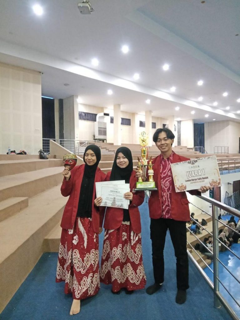 Bridging Science and Culture: UPI Physics Education Students Win 1st Place at LAFESDA 2025