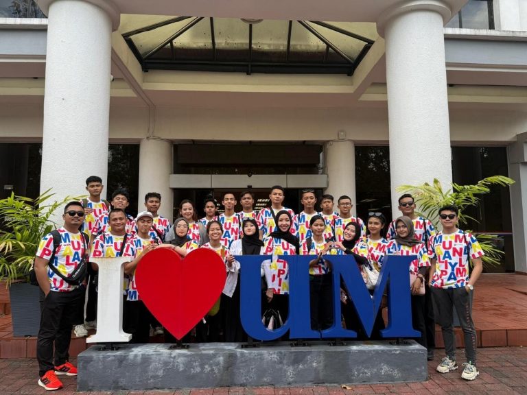Student Mobility Outbond dari FPOK UPI ke Universiti Malaya (UM) dalam Konferensi Internasional