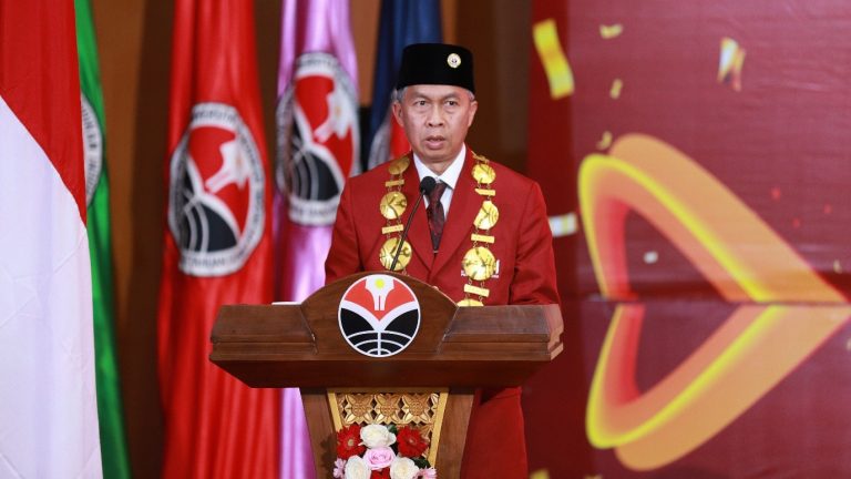 Pesan Perdana Prof. Didi Sukyadi Usai Dilantik sebagai Rektor UPI