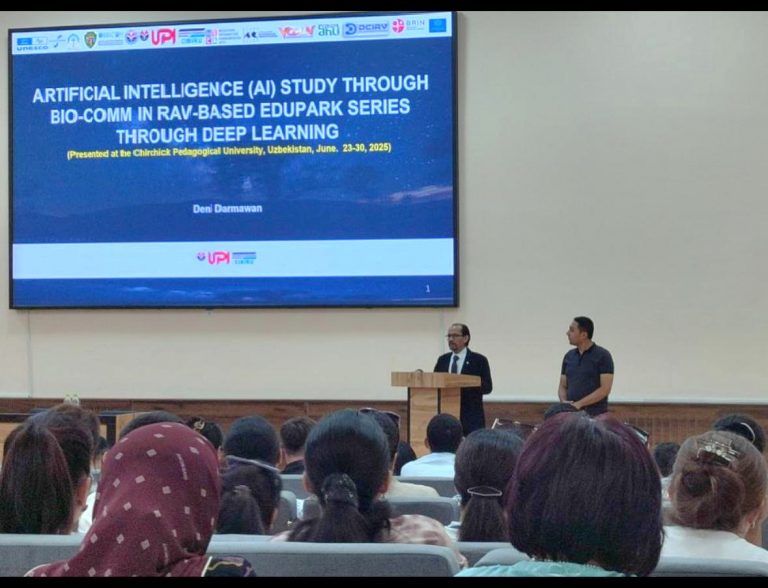 Deni Darmawan Meraih Profesor Kehormatan CSPU Uzbekistan