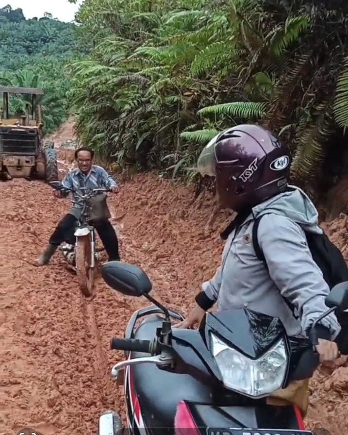 Sekolah di Perbatasan, Garuda di Dadaku
