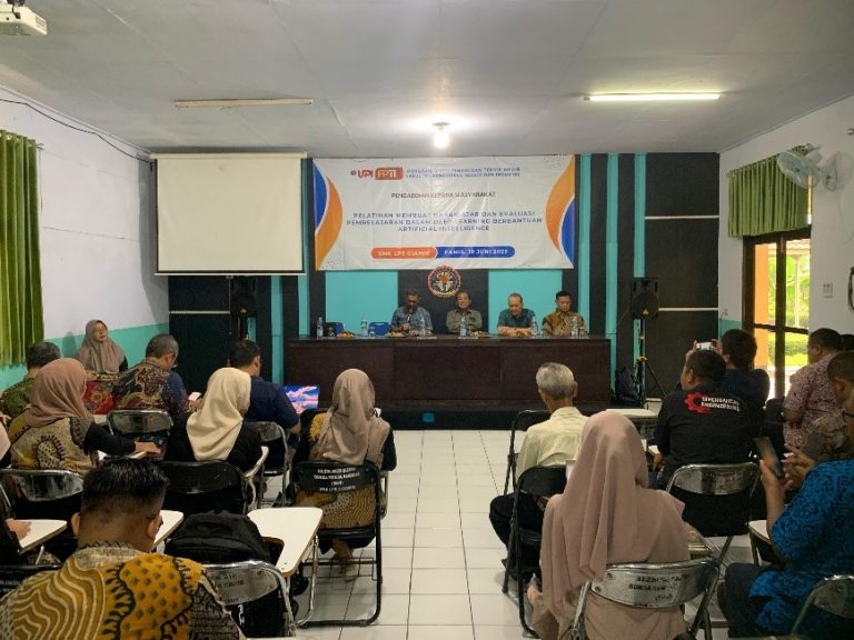 FPTI UPI Latih Guru SMK Swasta Ciamis Implementasikan Pembelajaran Mendalam Berbasis AI