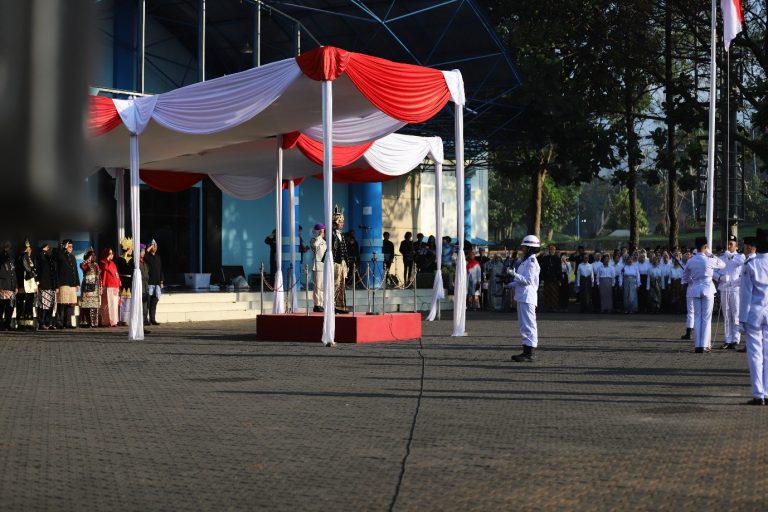 UPI Gelar Upacara Bendera HUT ke-80 RI