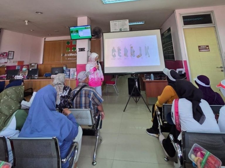 FK UPI Dukung SDGs 2030 lewat Edukasi Diabetes di Klinik Mitra Medika Tambakan