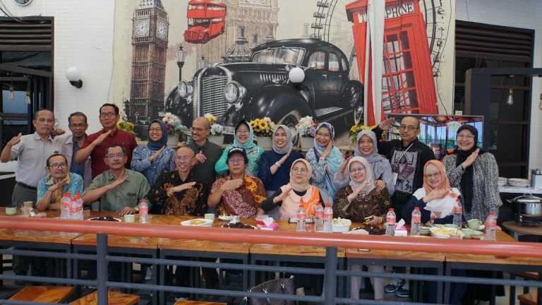 Kepala Museum Pendidikan Nasional UPI Gelar Silaturahmi Bersama Para Pimpinan Sekolah Pascasarjana UPI Periode 2015-2020