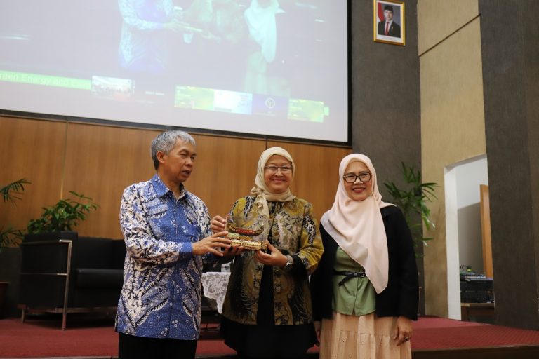 LPPM UPI selenggarakan Konferensi Internasional Green Energy dan Environmental Technology untuk Dorong Riset Energi Ramah Lingkungan