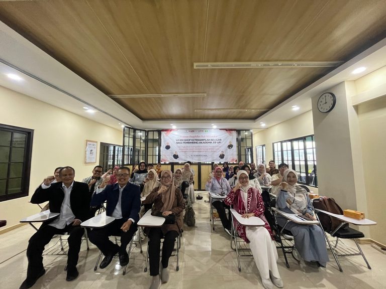 4 Dosen Prodi BK FIP UPI Tingkatkan Keterampilan Dosen Pembimbing Akademik dalam Membimbing Mahasiswa S1 Melalui Penerapan Model APPLE