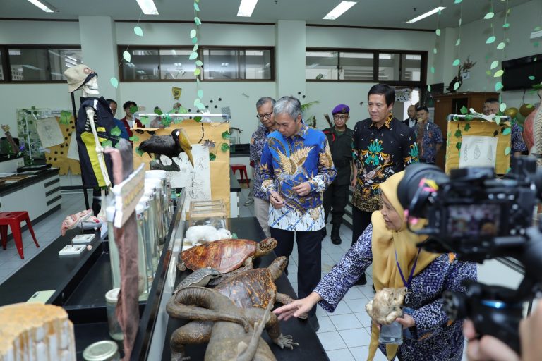 FPMIPA UPI Sukses Gelar Open Lab 2025, Hadirkan Ribuan Peserta dan Jadi Model Study Tour Edukatif