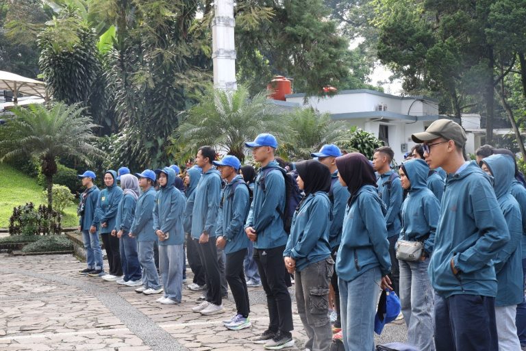 UPI Lepas Delegasi Jawa Barat untuk POMNAS XIX 2025
