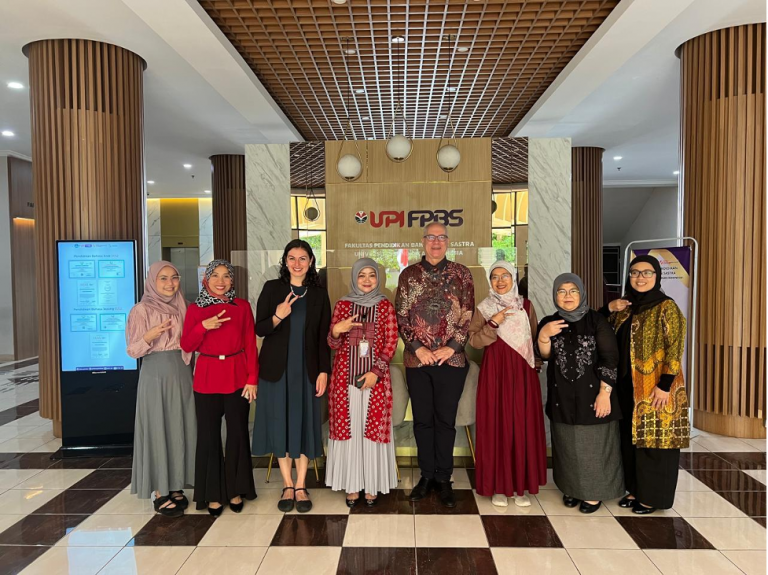 Prodi Pendidikan Bahasa Inggris Menerima Teaching Fellow dari RELO: Sebuah Upaya Peningkatan Pengajaran Bahasa Inggris dan Penjaminan Mutu dalam konteks Kerjasama Global