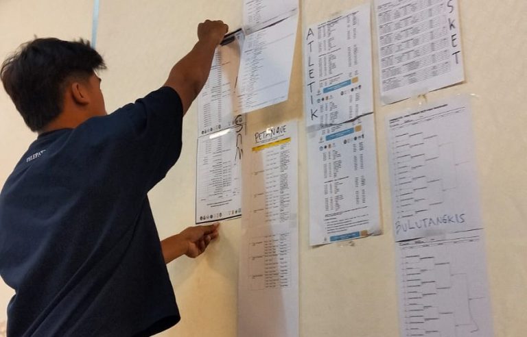 Penjaga Irama di Balik Layar: Sebuah kisah dari Tim Kesekretariatan POMNAS Jabar