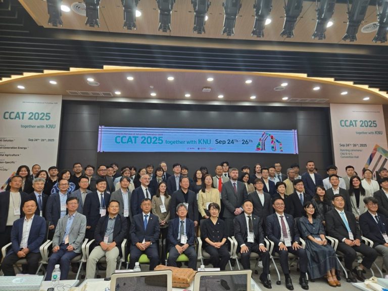 Dosen UPI Jadi Pembicara Undangan di CCAT 2025 Korea