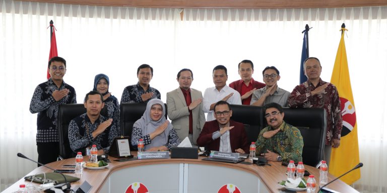 UNY Gali Informasi Pedoman Tugas Akhir dan Kurikulum Baru di UPI