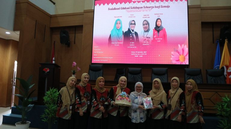 UPI dan DP3AKB Jawa Barat Gelar Sosialisasi Edukasi Kehidupan Keluarga bagi Remaja