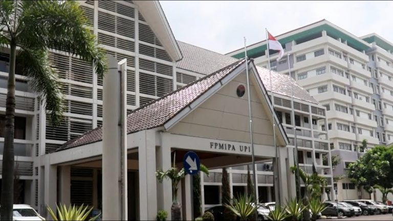 Mahasiswa FPMIPA UPI Bersinar di KDMI AMLI 2025