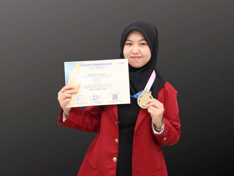 UPI Sumedang PGSD Student Wins National Absolute Winner Title