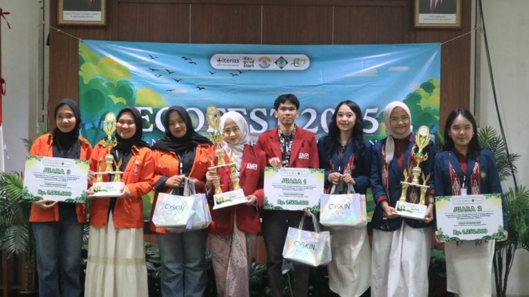 Tim SIG UPI Raih Juara 1 Lomba Karya Tulis Ilmiah Nasional ECOFEST 2025