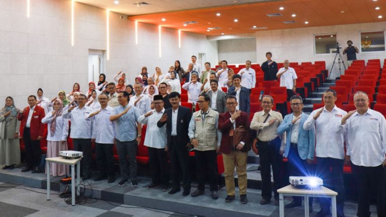 DGB UPI Soroti Dua Dekade UU Guru dan Dosen