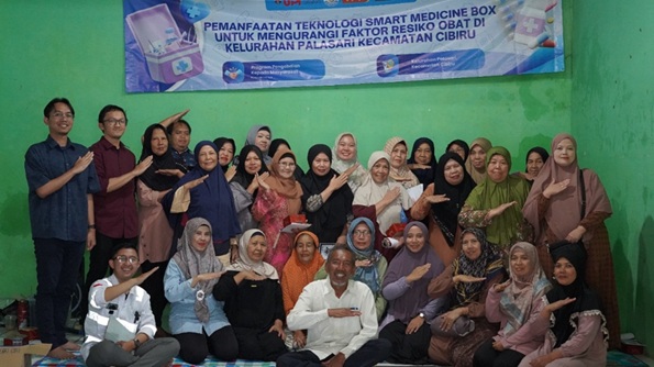 Kolaborasi Prodi, Hadirkan ‘Smart Medicine Box’ Berbasis IoT untuk Atasi Kelalaian Konsumsi Obat