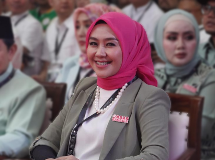 Jejak Gitalis Dwi Natarina di Panggung Seni dan Panggung Aspirasi