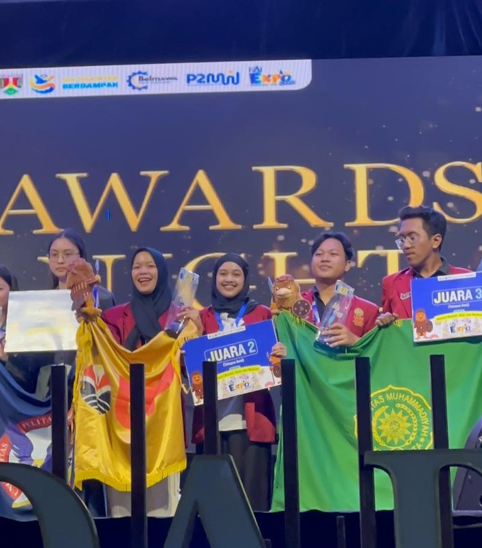 Raih Juara 2 KMI Award 2025, RAW2WEAR UPI Ubah Limbah Denim Jadi Eco-Fashion Multifungsi