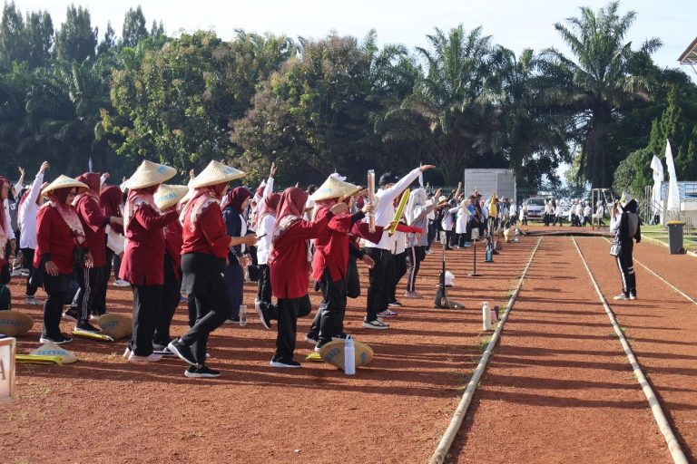 UPI Gelar Jalan Sehat dan Aksi Lingkungan