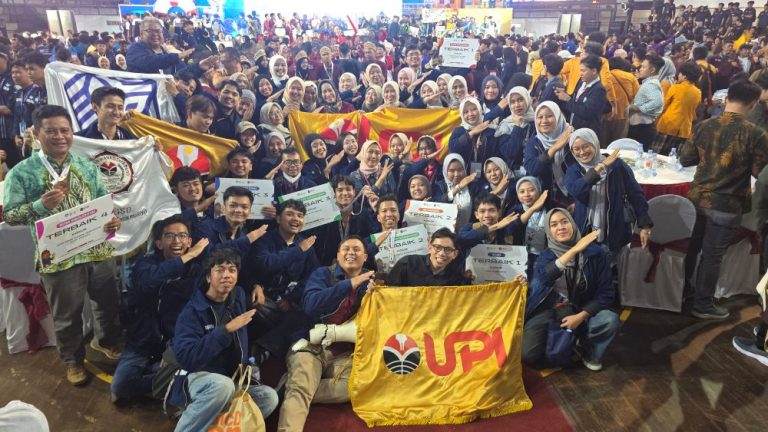 UPI Raih Tujuh Penghargaan pada Abdidaya PPK Ormawa 2025 di Malang