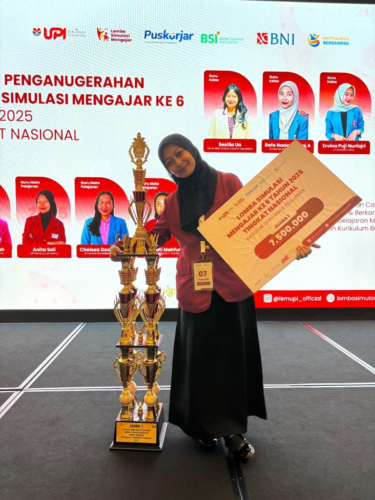 Di Ruang Simulasi Itu, Anita Seli Membuktikan Mimpi Menjadi Guru Hebat