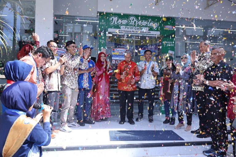 UPI Melesat Melalui Penguatan Bisnis Kampus, Indomaret Point Resmi Hadir di Dormitory UPI