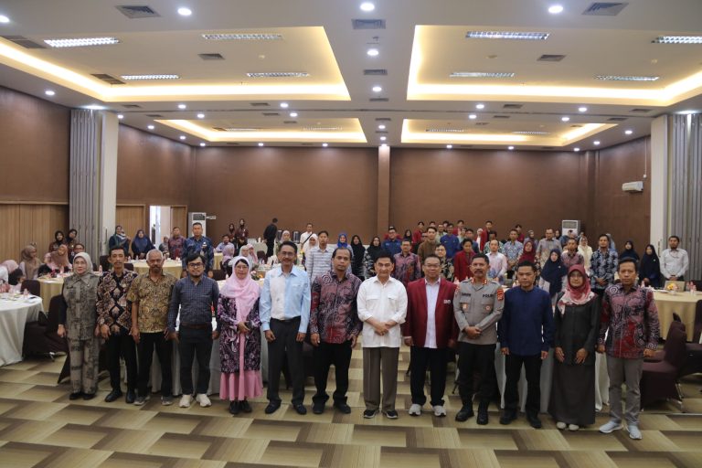UPI Gelar Bedah Buku “Baduy: Masyarakat 1001 Tabu”, Dorong Penguatan Akademik dan Penerjemahan Global