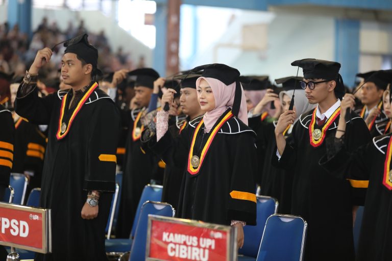 Inovasi Digital di Wisuda Perdana UPI 2026: Ijazah Terverifikasi QR Code