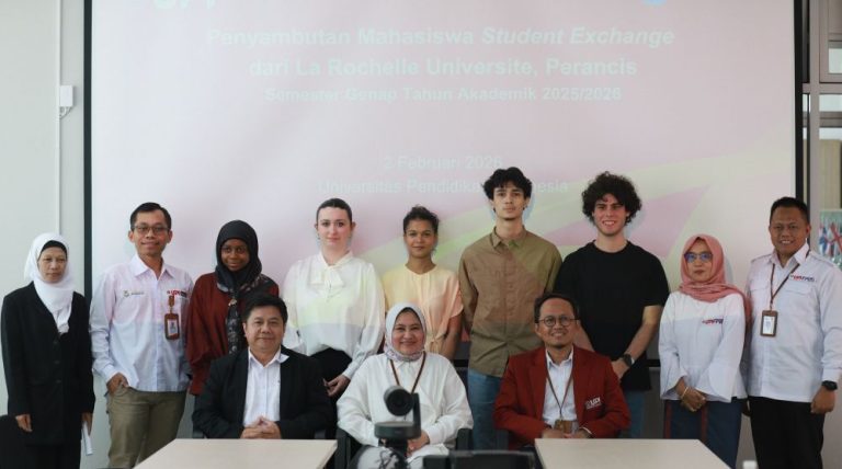 UPI Welcomes Five Student-Exchange Learners from La Rochelle University, France