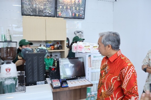 UPI Accelerates Campus Business Development as Indomaret Point Officially Opens at UPI Dormitory