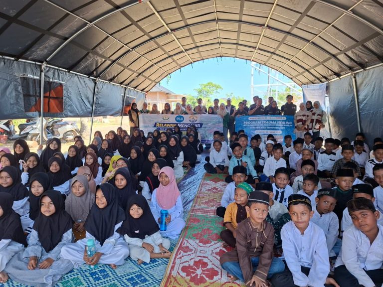 Team UPI Brings Trauma Recovery Support to Flood Victims in North Aceh