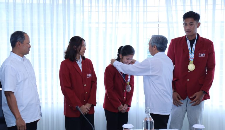 UPI Waives Tuition Fees to Honor Student Medalists at the 2025 SEA Games in Thailand