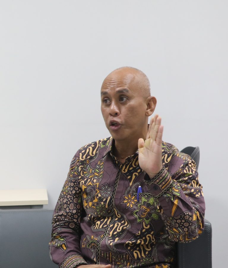 Setiap Langkah Adalah Kesempatan: Dari Berjualan Kerupuk Sampai Menjadi Komisioner KIP