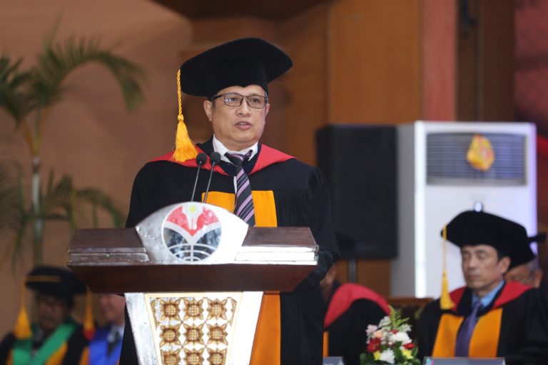Prof. Jarnawi Ungkap Rahasia Agar Matematika Tak Lagi Menakutkan